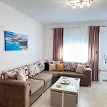 شقة Crystal Sea View