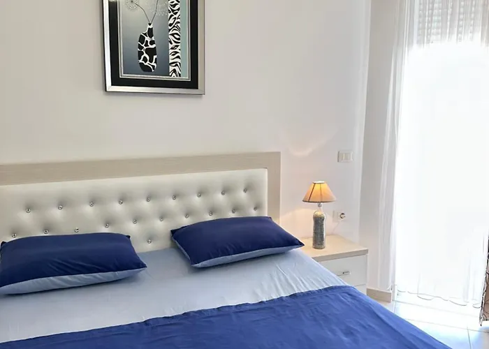 Crystal Sea View Apartamento Sarandë