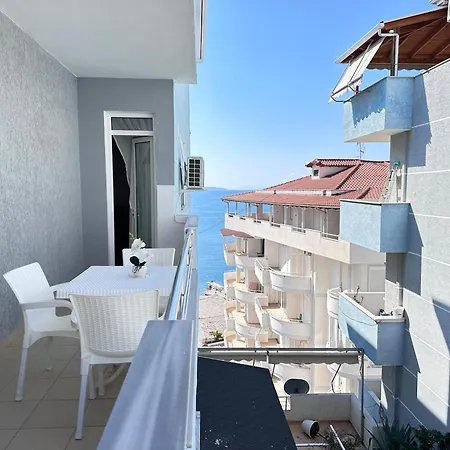 Crystal Sea View Apartamento *